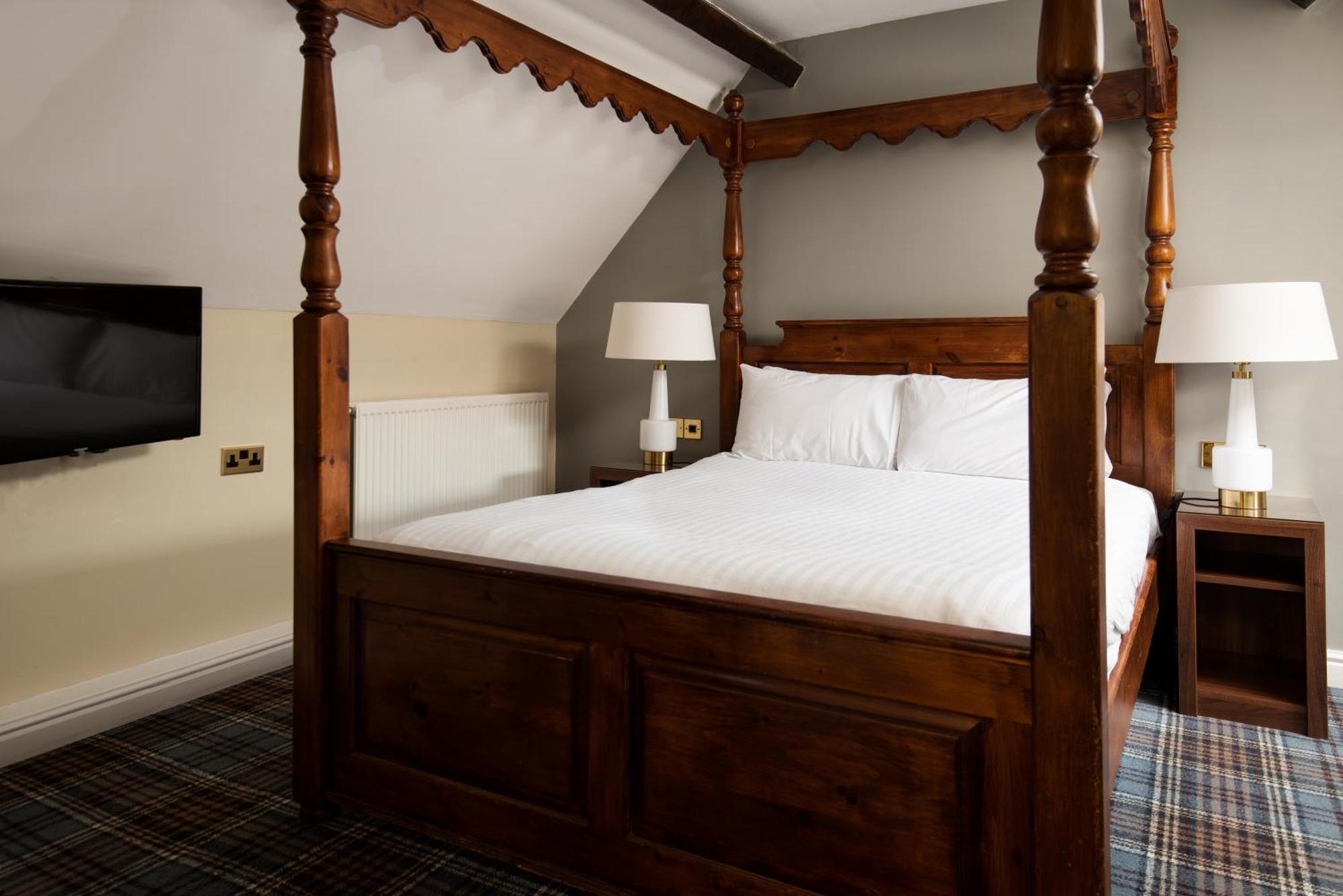 The King'S Head Inn - The Inn Collection Group Грейт Эйтон Экстерьер фото