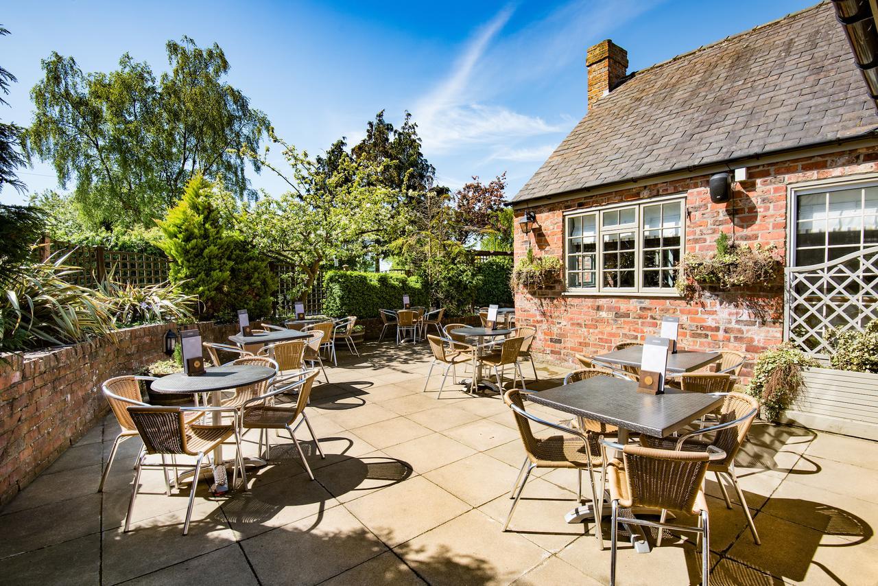 The King'S Head Inn - The Inn Collection Group Грейт Эйтон Экстерьер фото